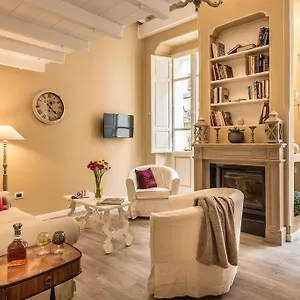 2* Casa de hóspedes Palazzo Dessy